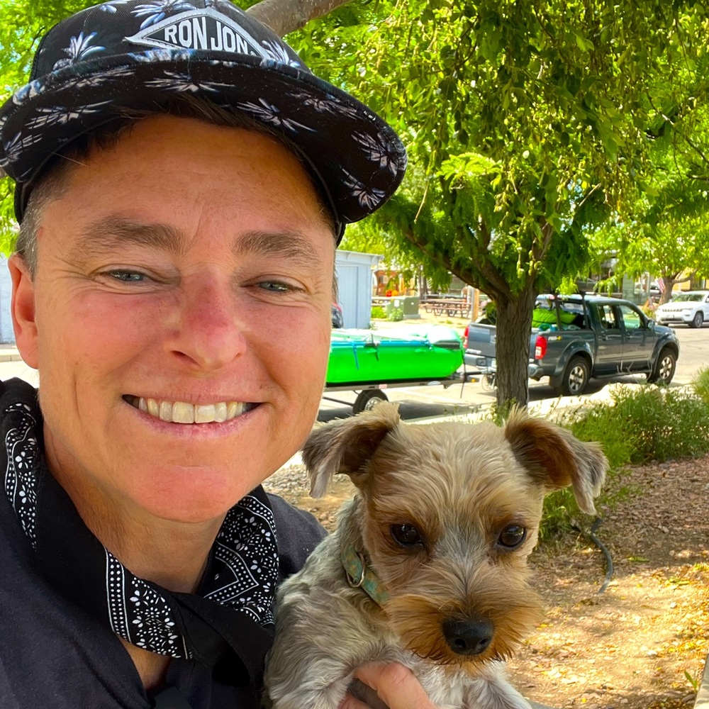 Meet your Posher, Carrie